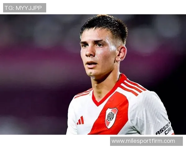 切尔西正式签下16岁中卫奥多涅斯罗马诺重申转会消息准确性 切尔西正式签下16岁中卫奥多涅斯罗马诺重申转会消息准确性