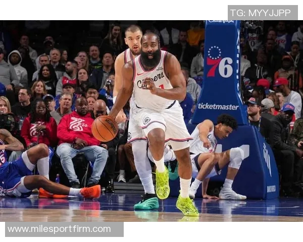 斯普利特分析哈登与小卡的强大组合如何让防守者无从应对 斯普利特分析哈登与小卡的强大组合如何让防守者无从应对