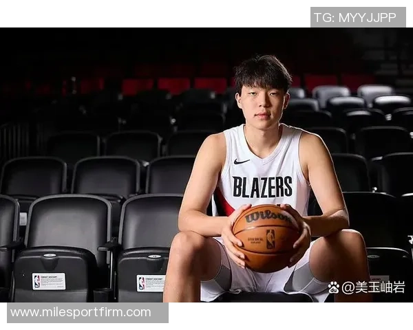 杨瀚森赛季三分球命中率仅136罚球表现却相对稳定继续努力提升状态