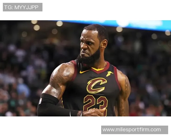 大范调侃詹姆斯早该退役建议每年都提及