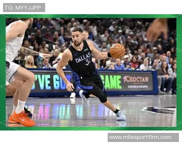 克莱状态起伏不定11投仅4中三分球命中率低迷仅得12分1板1助